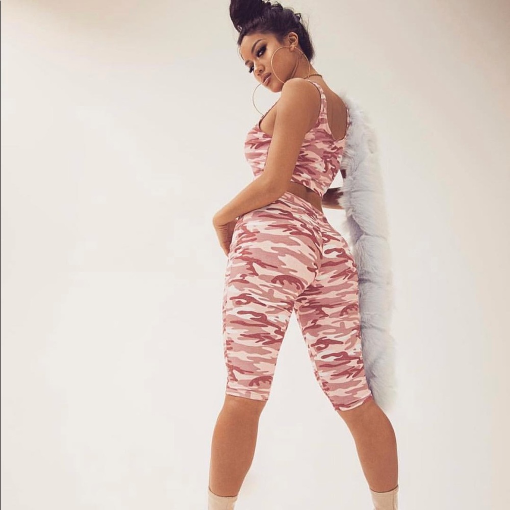 Sold Out Fashion Nova Pink Camo outfit